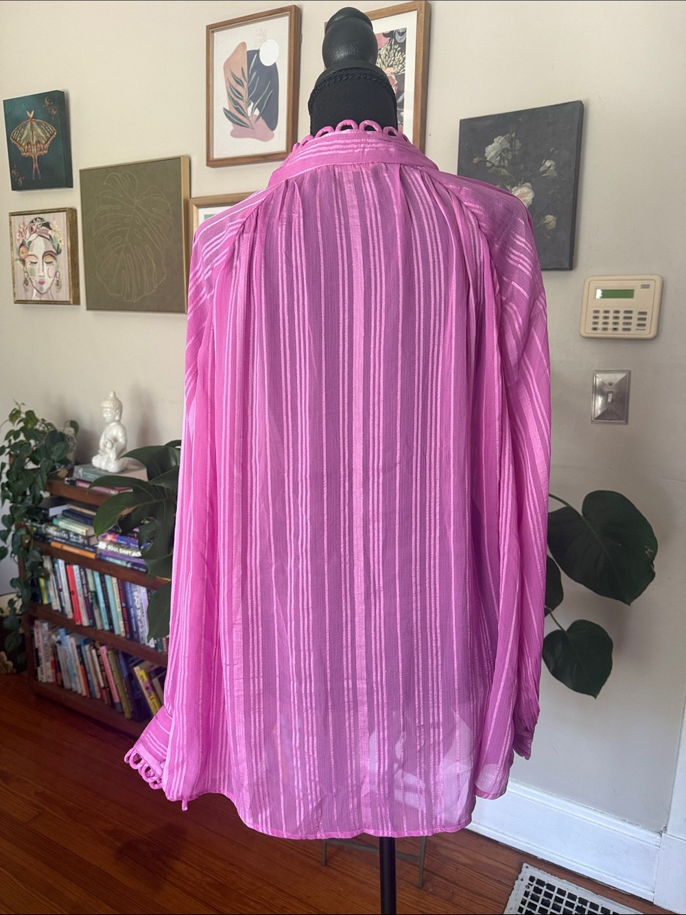 Soft surroundings Womens lilac Button-Front Sheer Blouse - Picture 4 of 5